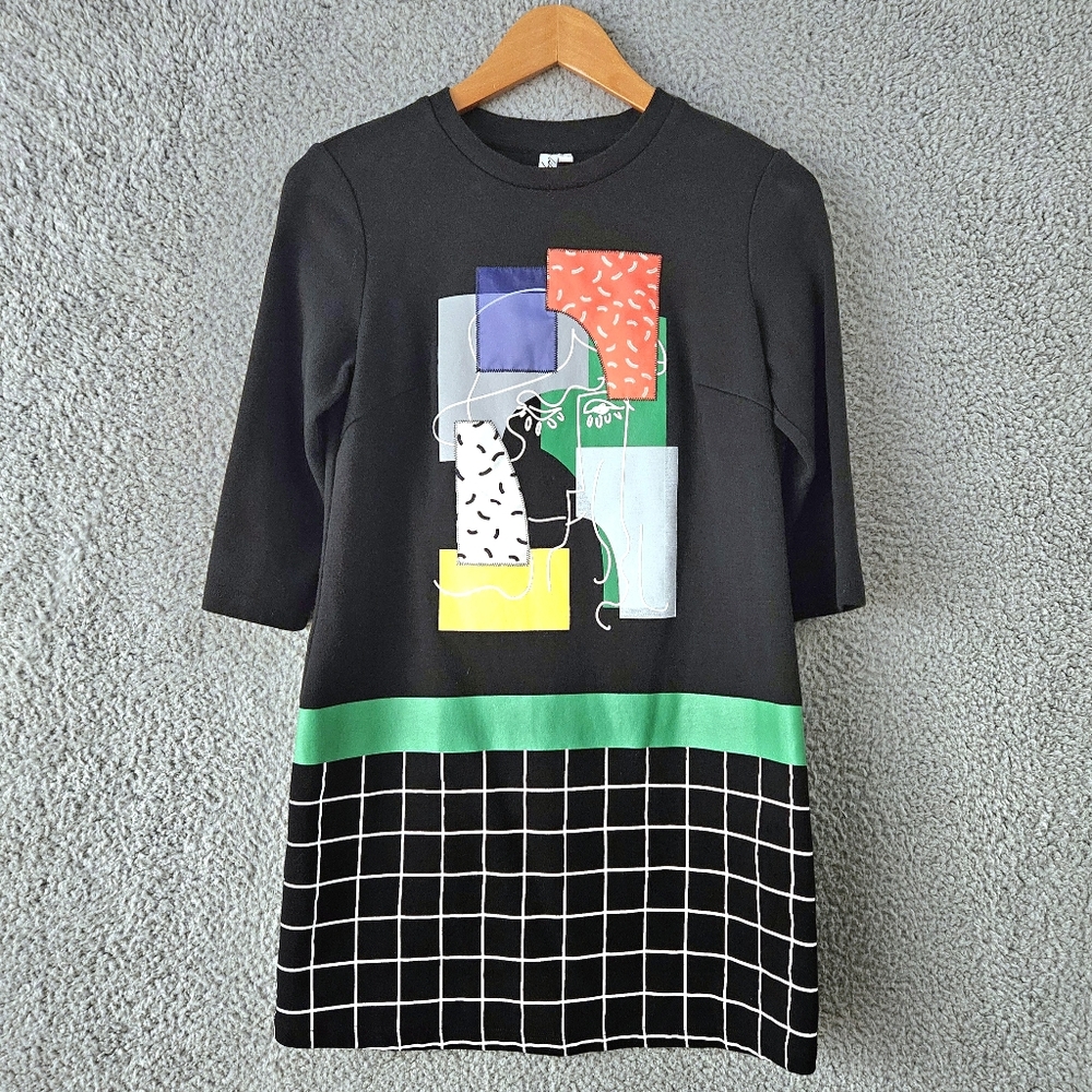 Lily Black Mini Dress XS Knit Abstract Art Novelty Statement 3/4 Sleeve Women's